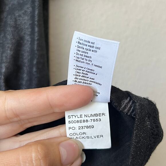 FRAME Metallic Black VNeck Tee Size S - Picture 6 of 6